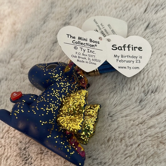 3 beautiful key change or purse charms from TY minis π¦ππ¦. Just to add fun π€© - Picture 4 of 10